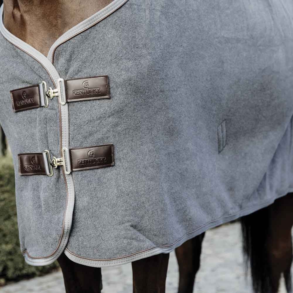 Onatestépourvous, La couverture imperméable grise Kentucky Horsewear